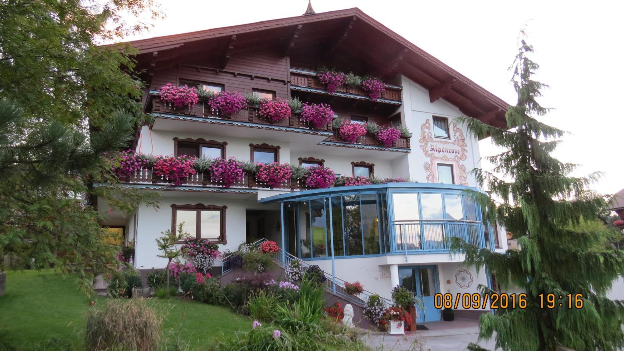 Sportpension Alpenrose * Schladming